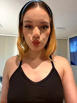 NicoleCut online show from November 16, 11:26 am