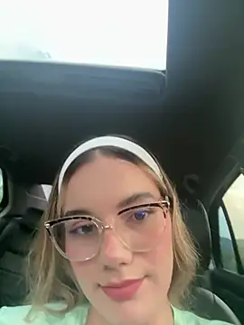 NicoleCut online show from April 10, 10:17 pm