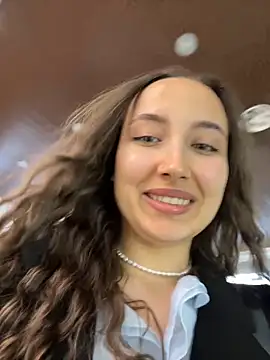VelvetVixenI online show from April 20, 3:57 pm