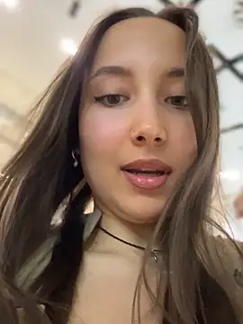 VelvetVixenI online show from April 8, 2:51 pm