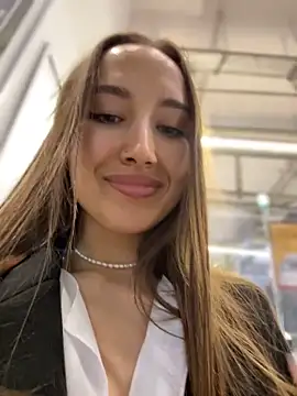 VelvetVixenI online show from April 19, 3:46 pm