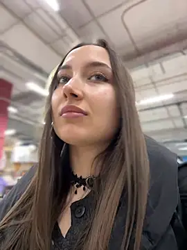 VelvetVixenI online show from February 25, 6:30 pm