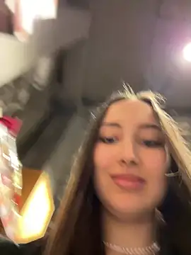 VelvetVixenI online show from March 16, 3:37 pm