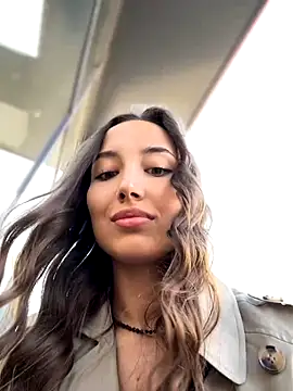 VelvetVixenI online show from September 22, 12:00 pm