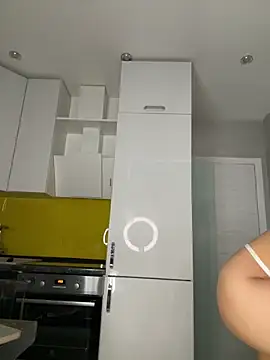 VelvetVixenI online show from February 16, 7:04 am