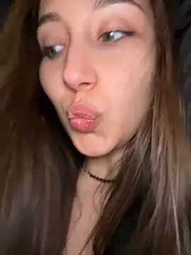 VelvetVixenI online show from December 13, 8:04 pm