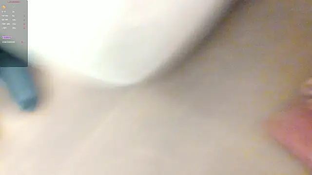 Snapshot of savage_sweethearts chatting on November 6, 3:21 am savage sweethearts online show from November 6, 3:21 am