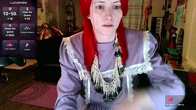 Snapshot of _hellostormy_ chatting on March 4, 11:08 am hellostormy online show from March 4, 11:08 am