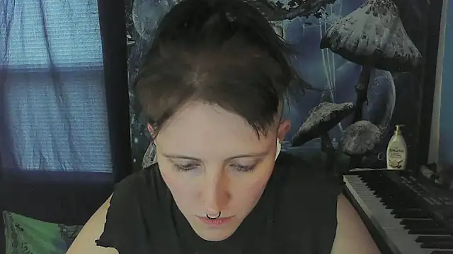  hellostormy  online show from March 9, 5:38 pm