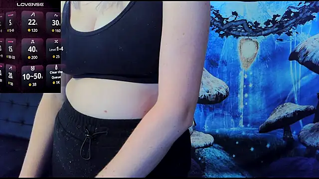 Snapshot of _hellostormy_ chatting on September 15, 3:56 pm hellostormy online show from September 15, 3:56 pm