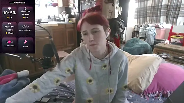 Snapshot of _hellostormy_ chatting on February 20, 6:35 pm hellostormy online show from February 20, 6:35 pm