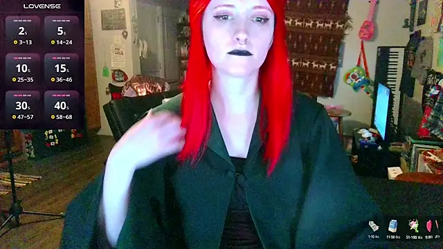 Snapshot of _hellostormy_ chatting on March 12, 11:10 am hellostormy online show from March 12, 11:10 am