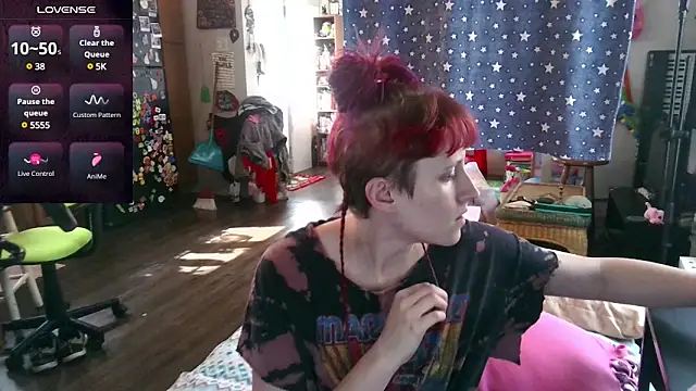 Snapshot of _hellostormy_ chatting on February 26, 4:49 pm hellostormy online show from February 26, 4:49 pm