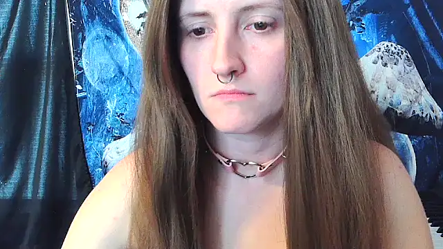  hellostormy  online show from February 12, 5:45 pm