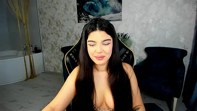 AlluringAriel online show from February 5, 7:10 pm