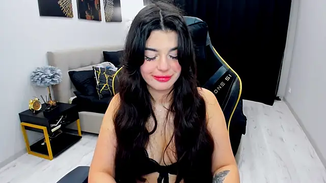 AlluringAriel online show from June 9, 4:13 am