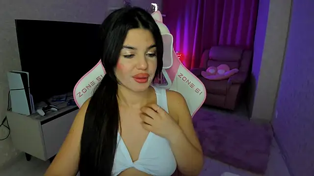 AlluringAriel online show from November 16, 7:40 pm