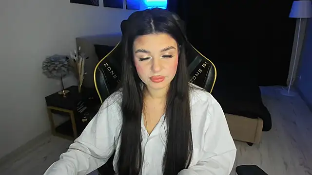 AlluringAriel online show from November 20, 7:14 pm