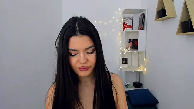 AlluringAriel online show from March 22, 3:42 pm