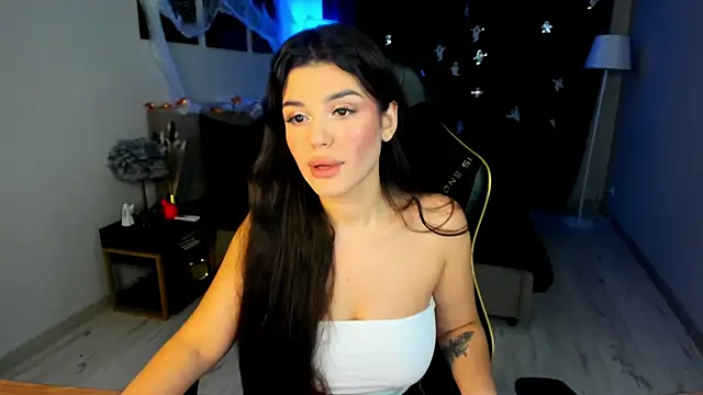 AlluringAriel online show from October 28, 7:24 pm