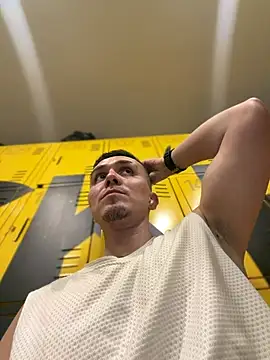 adam-rivera online show from October 28, 12:44 am