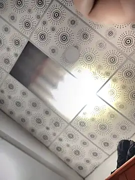 adam-rivera online show from October 3, 2:07 pm