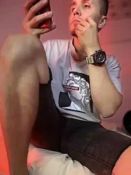 adam-rivera online show from December 2, 3:19 am