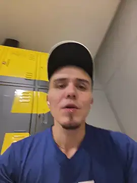 adam-rivera online show from March 20, 10:51 pm