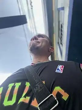 adam-rivera online show from February 8, 4:59 pm