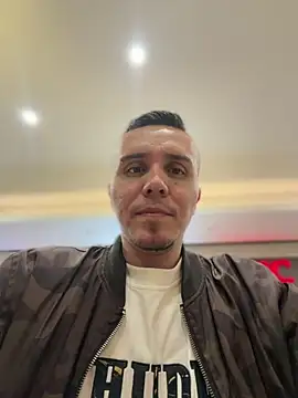 adam-rivera online show from February 3, 1:16 am