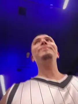 adam-rivera online show from October 18, 8:11 pm