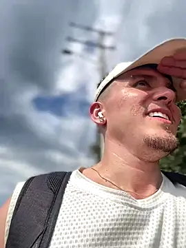 adam-rivera online show from September 23, 7:43 pm