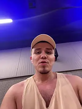 adam-rivera online show from March 18, 7:44 pm