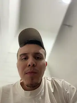 adam-rivera online show from April 21, 1:42 am