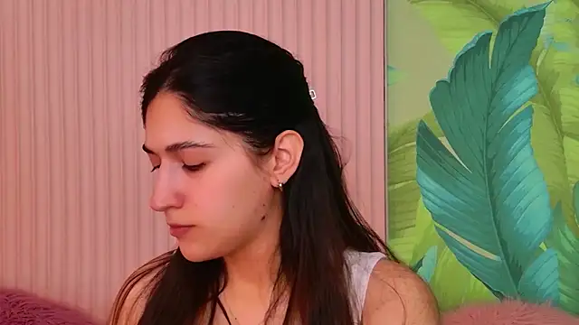 Teresa Stane online show from December 16, 5:33 am