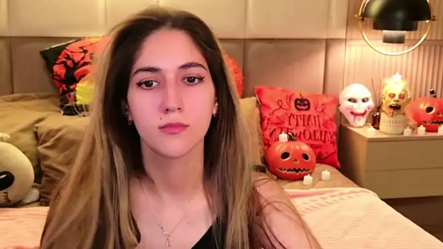 Teresa Stane online show from October 24, 5:50 am