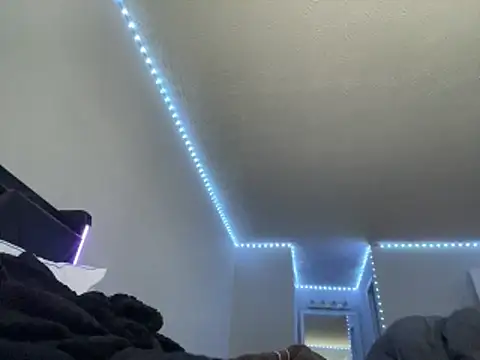 Snapshot of 1prettygem chatting on December 16, 6:23 pm 1prettygem online show from December 16, 6:23 pm