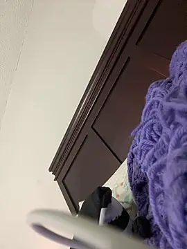 Snapshot of 1prettygem chatting on January 20, 1:28 am 1prettygem online show from January 20, 1:28 am