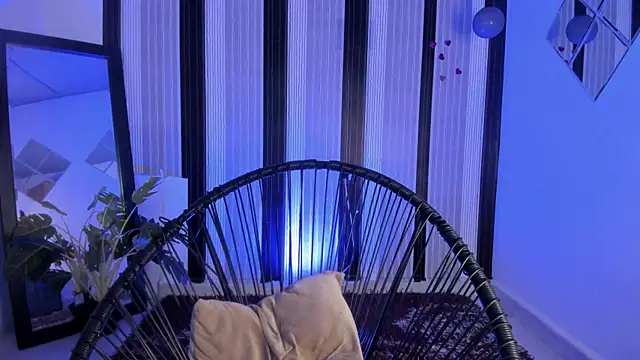 melodiipierce  online show from March 6, 9:14 am