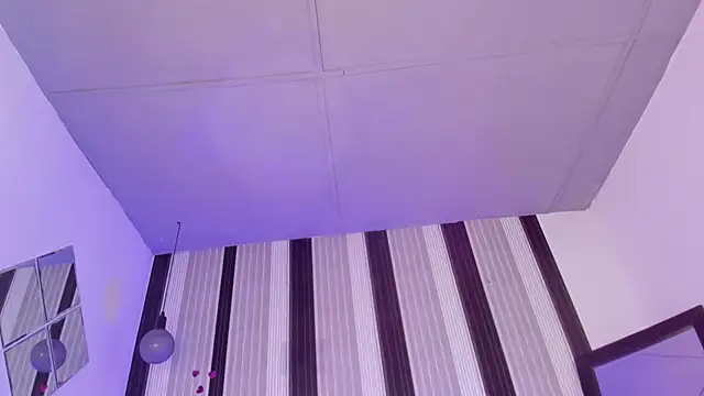 melodiipierce  online show from March 9, 7:23 am