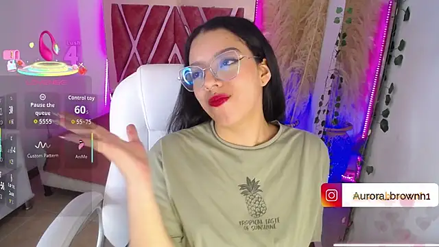 Aurora Brownn online show from October 13, 4:47 am