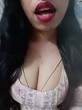 Snapshot of Haniya-143 chatting on August 5, 10:26 pm Haniya-143 online show from August 5, 10:26 pm