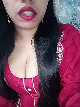 Snapshot of Haniya-143 chatting on July 7, 11:30 pm Haniya-143 online show from July 7, 11:30 pm