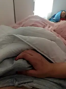 ariel-rick online show from March 11, 10:53 am