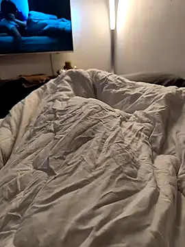 ariel-rick online show from December 19, 10:23 pm