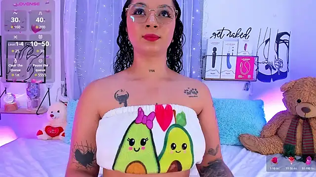 Mari Sweett online show from February 4, 7:42 pm