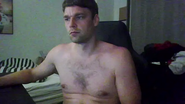 Snapshot of The_big_viking_ chatting on July 15, 9:22 pm The big viking online show from July 15, 9:22 pm