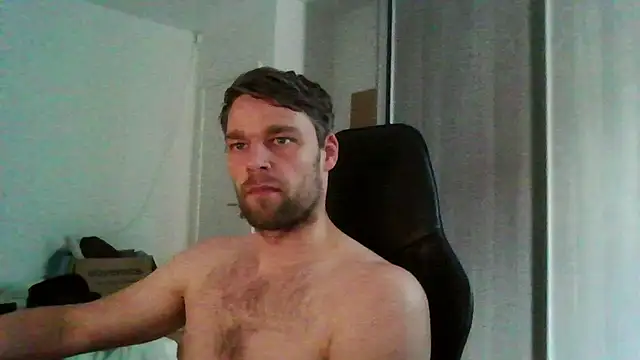 Snapshot of The_big_viking_ chatting on June 16, 12:16 pm The big viking online show from June 16, 12:16 pm