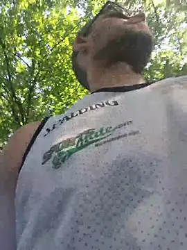 Snapshot of The_big_viking_ chatting on July 14, 10:21 am The big viking online show from July 14, 10:21 am