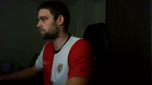 Snapshot of The_big_viking_ chatting on December 12, 9:58 pm The big viking online show from December 12, 9:58 pm